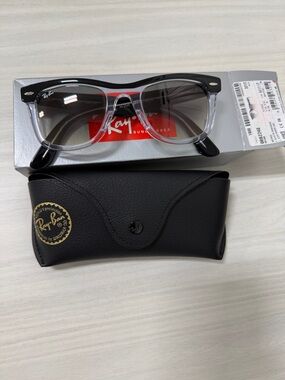 Ray-Ban rb2240 Clear-to-Black Gradient Wayfarer Sunglasses with Gray Lenses